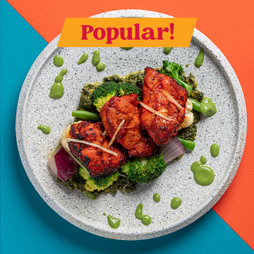 Signature: Tandoori Chicken with Cauliflower, Green Beans, Roasted Onions, Palak, Mint Yoghurt & Basmati Rice
